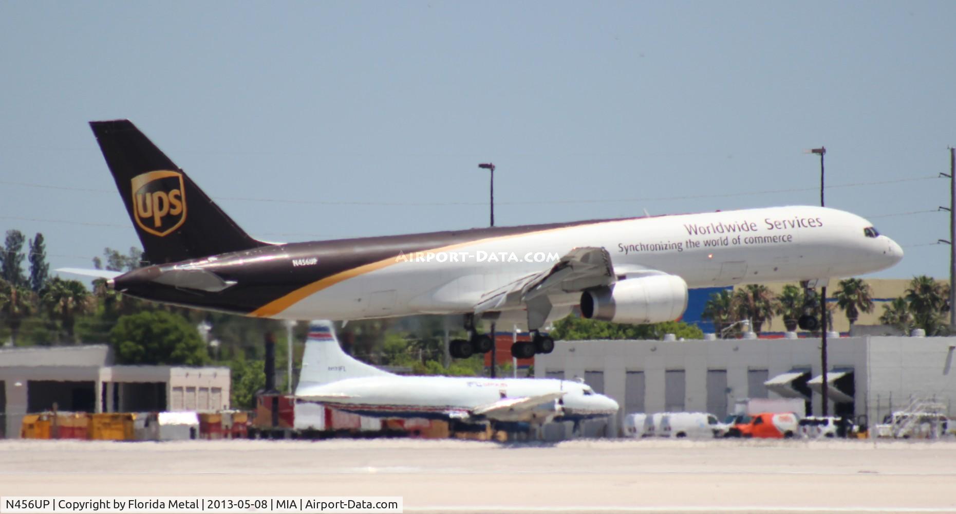 N456UP, 1996 Boeing 757-24APF C/N 25477, UPS 757-200