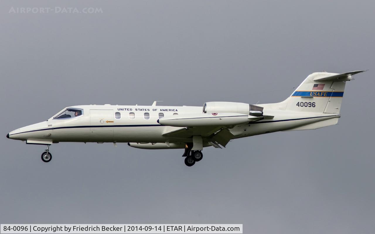 84-0096, 1984 Gates Learjet C-21A (35A) C/N 35A-542, on final RW26