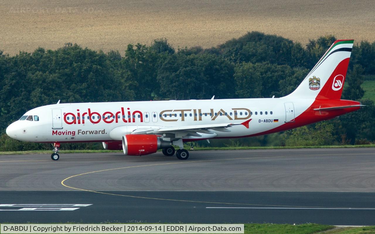D-ABDU, 2008 Airbus A320-214 C/N 3516, line up for departure to Tegel