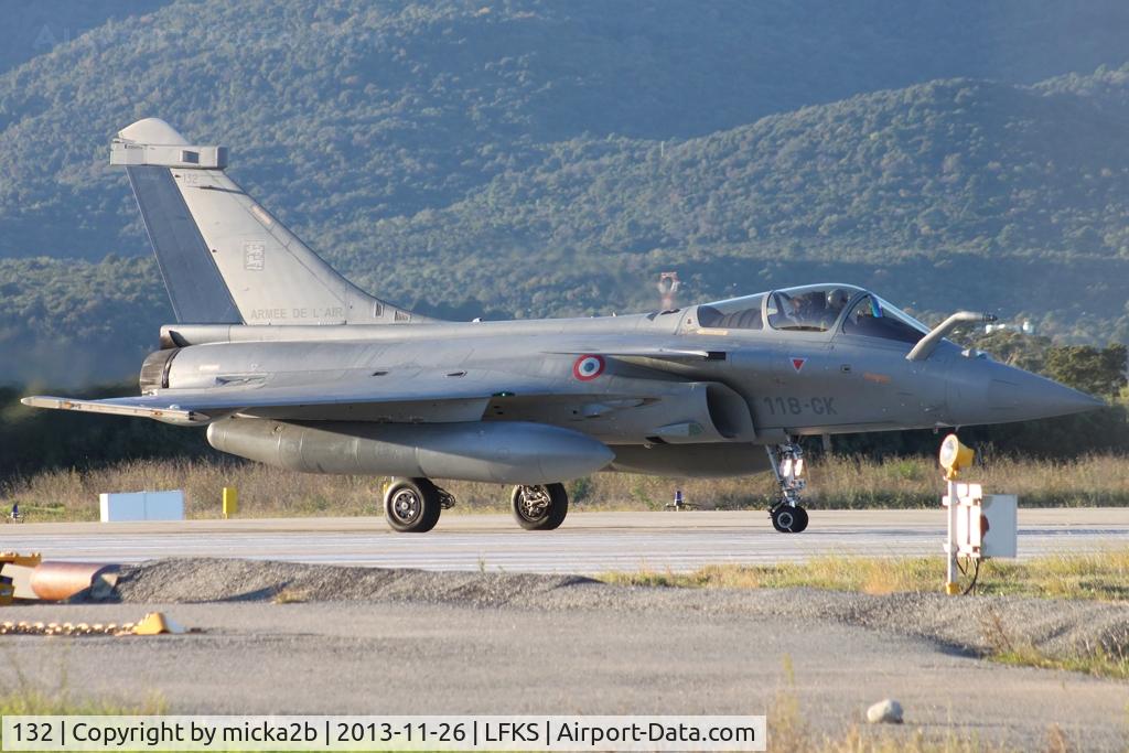 132, Dassault Rafale C C/N 132, Taxiing