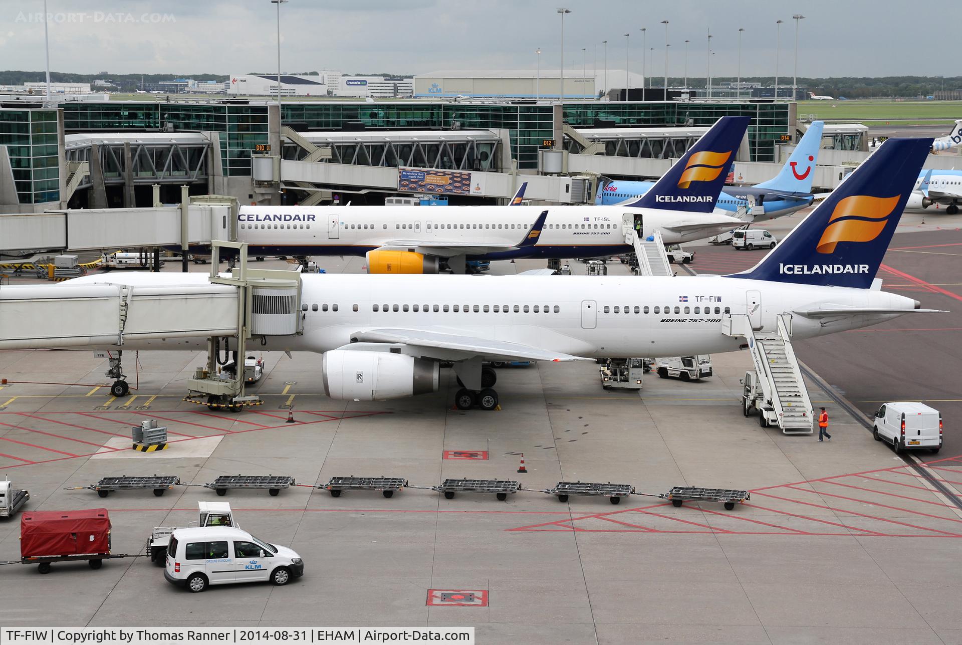 TF-FIW, 1990 Boeing 757-27B/ER C/N 24838, Icelandair B757