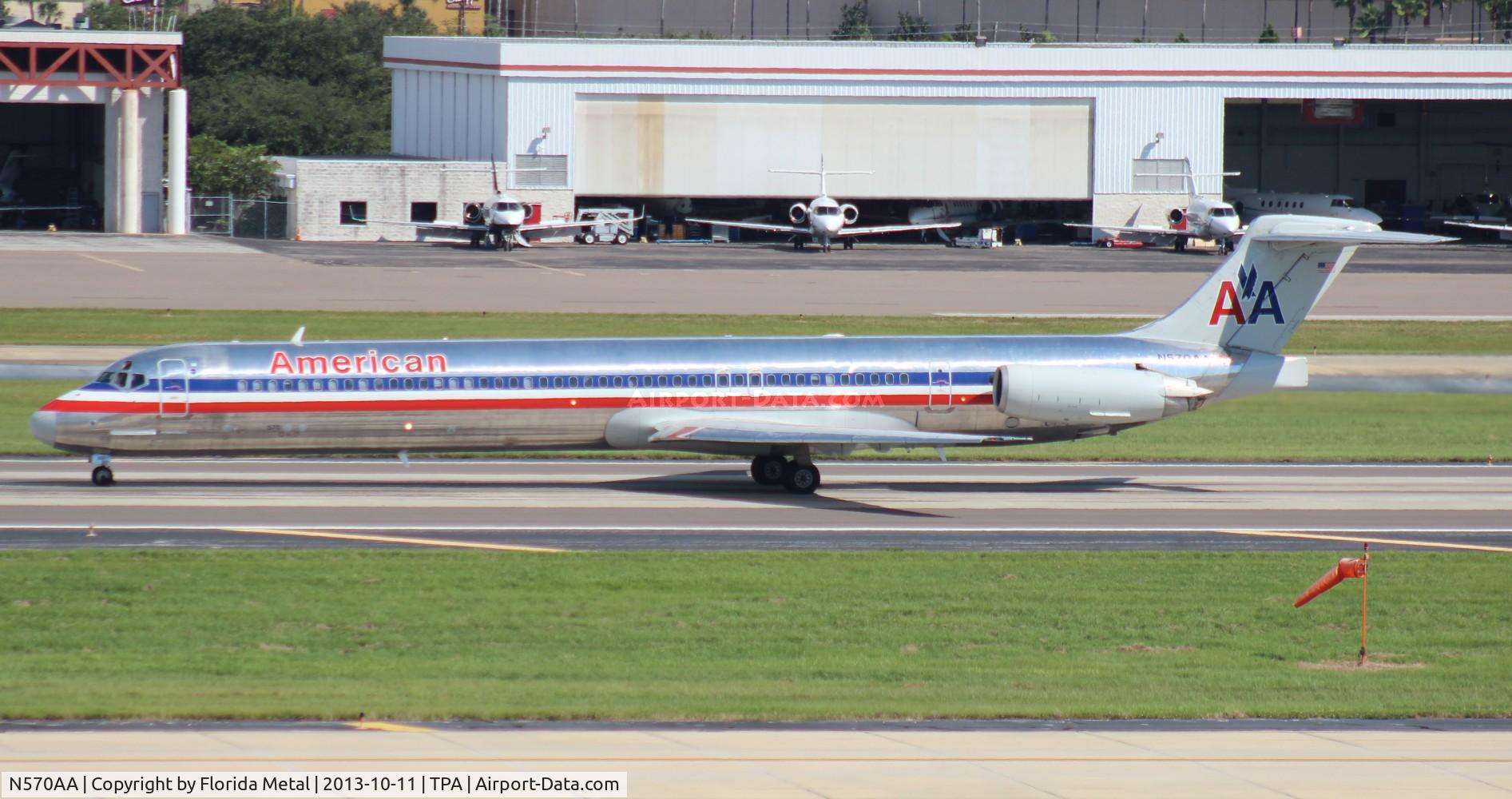 N570AA, 1987 McDonnell Douglas MD-83 (DC-9-83) C/N 49352, American MD-83