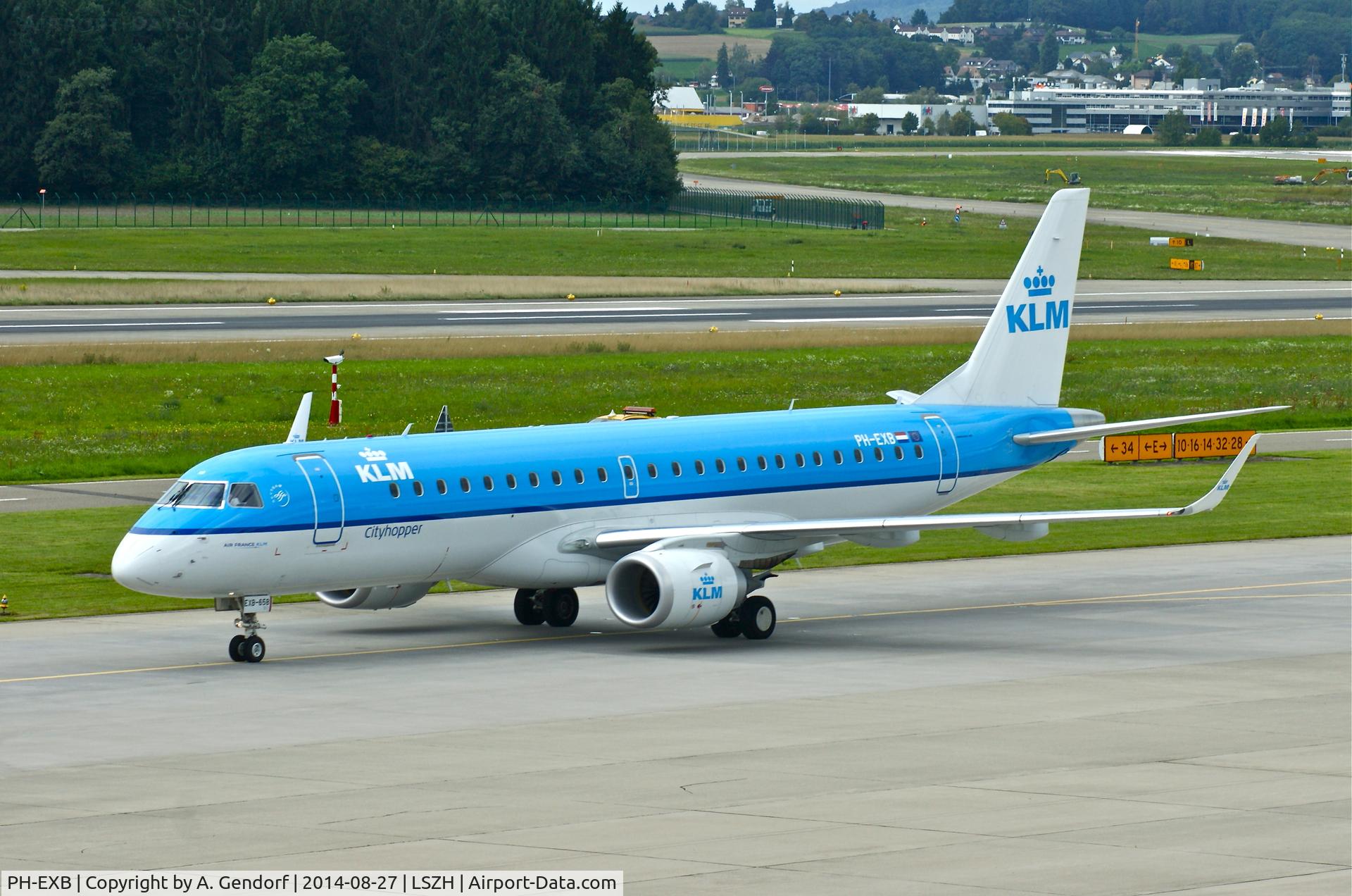 PH-EXB, 2014 Embraer 190STD (ERJ-190-100) C/N 19000658, KLM Cityhopper, is here on the way to the gate, shortly after landing at Zürich-Kloten(LSZH)