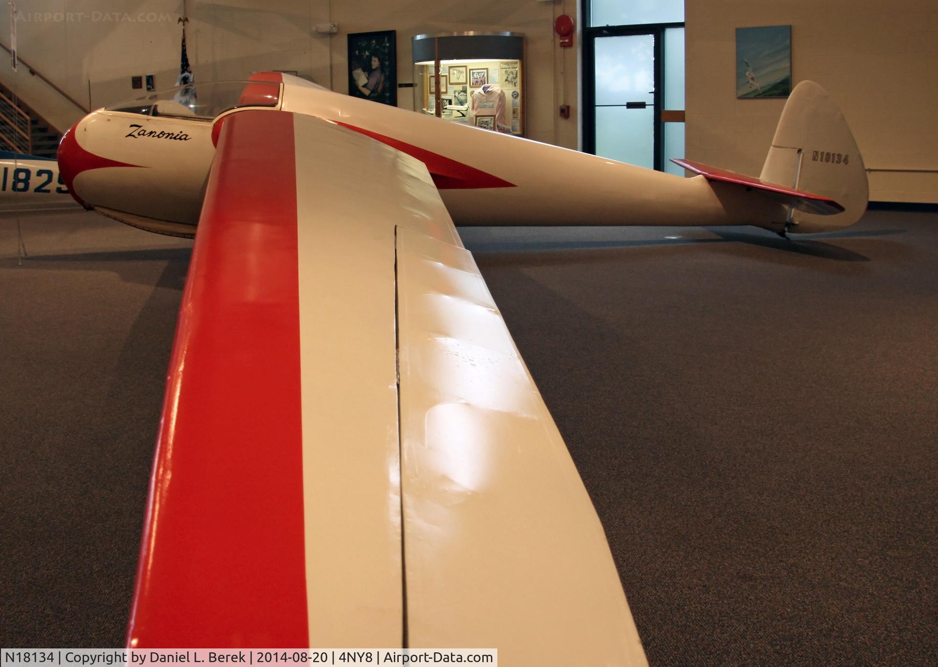 N18134, 1937 Ross RS-1 Zanonia C/N 1001, This Ross RS-1 Zanonia gull-wing glider has been preserved and is on display at the National Soaring Museum.