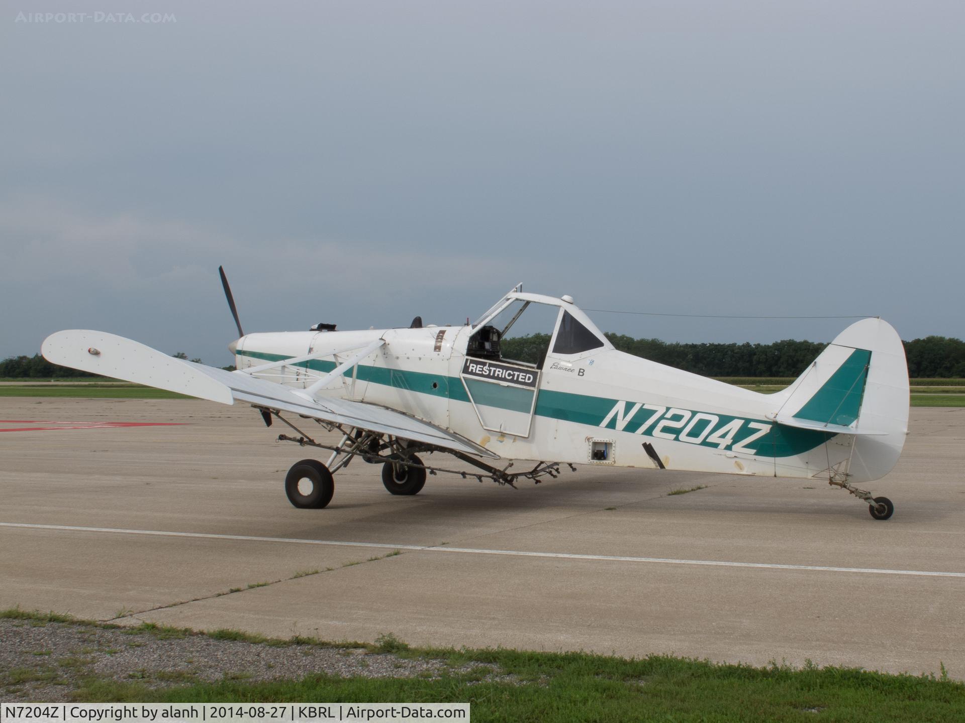 N7204Z, 1964 Piper PA-25-235 Pawnee C/N 25-3115, Prior to a spraying job