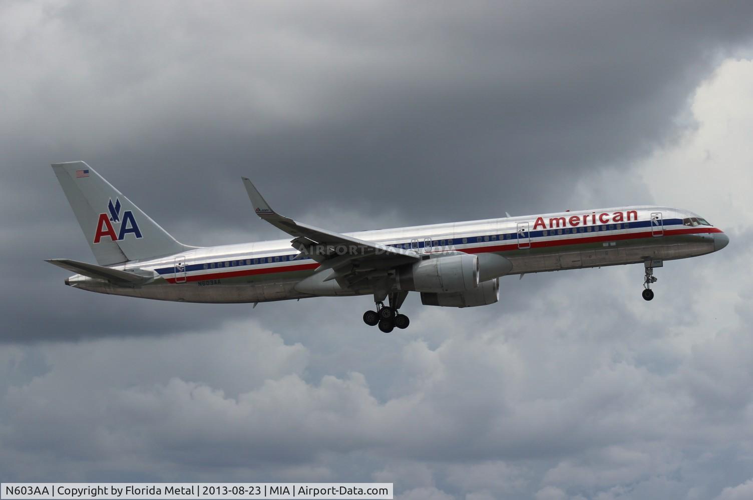 N603AA, 1995 Boeing 757-223 C/N 27054, American 757-200