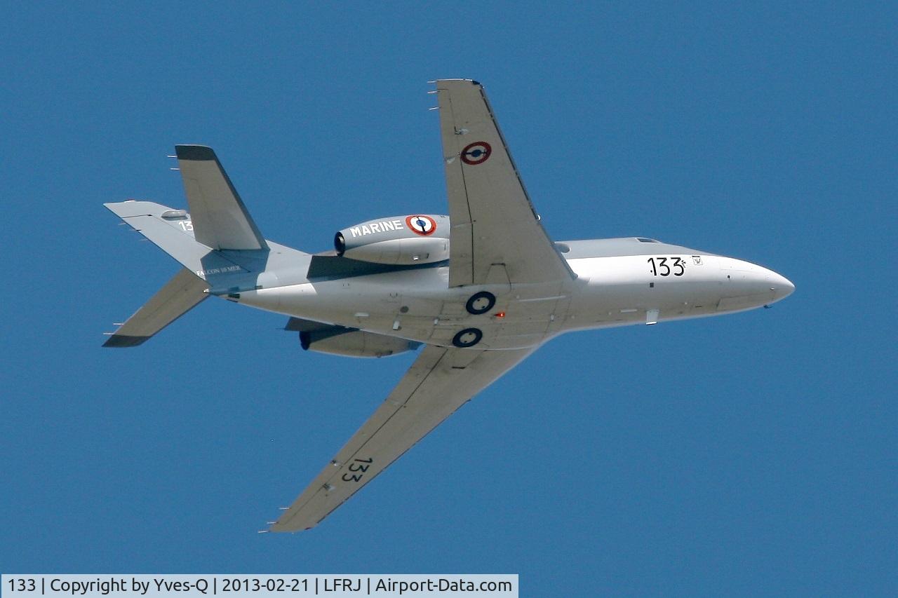 133, 1978 Dassault Falcon 10MER C/N 133, French Naval Aviation Dassault Falcon 10MER, Take off rwy 08, Landivisiau Naval Air Base (LFRJ)