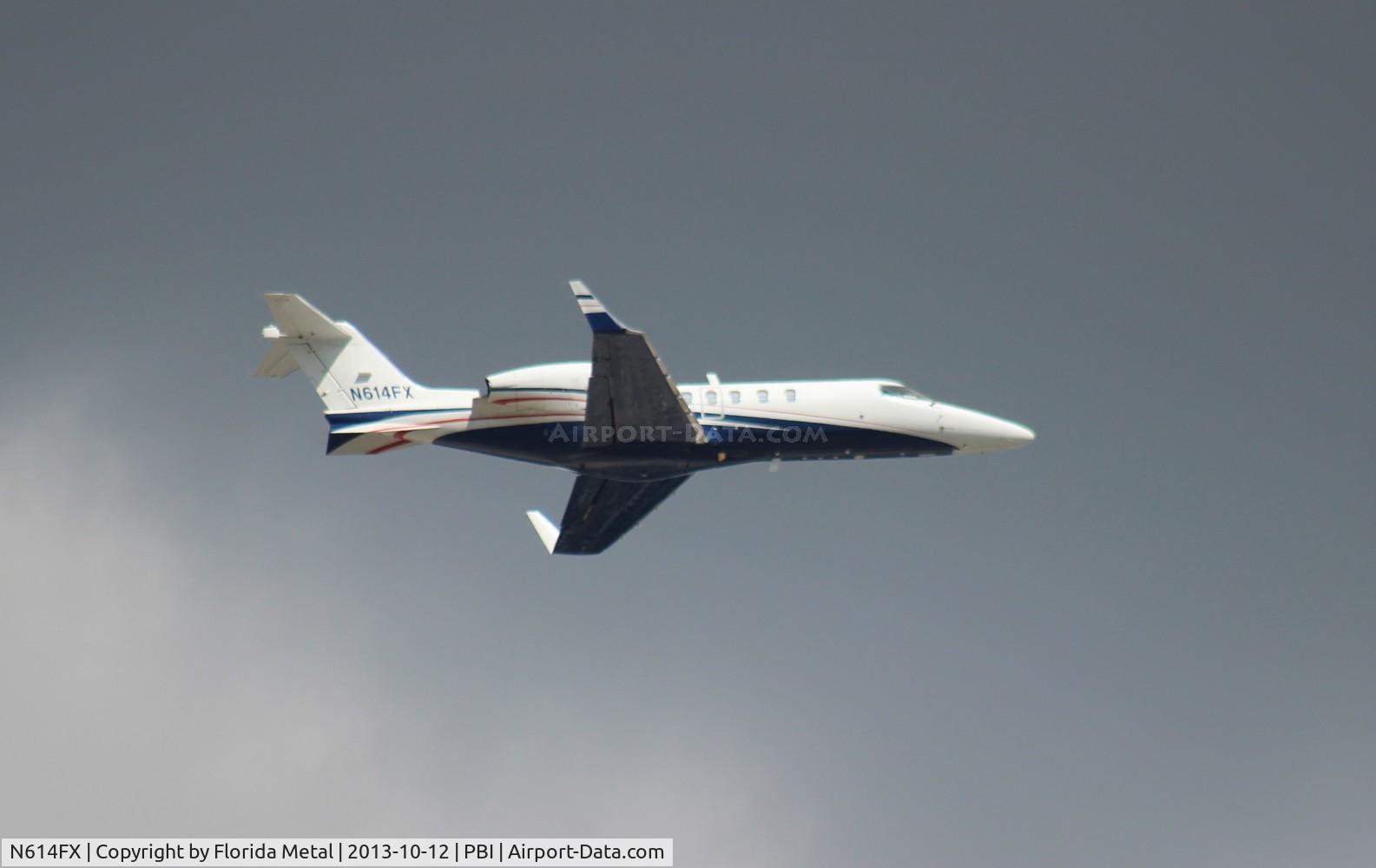 N614FX, 2005 Learjet Inc 45 C/N 2041, Lear 40