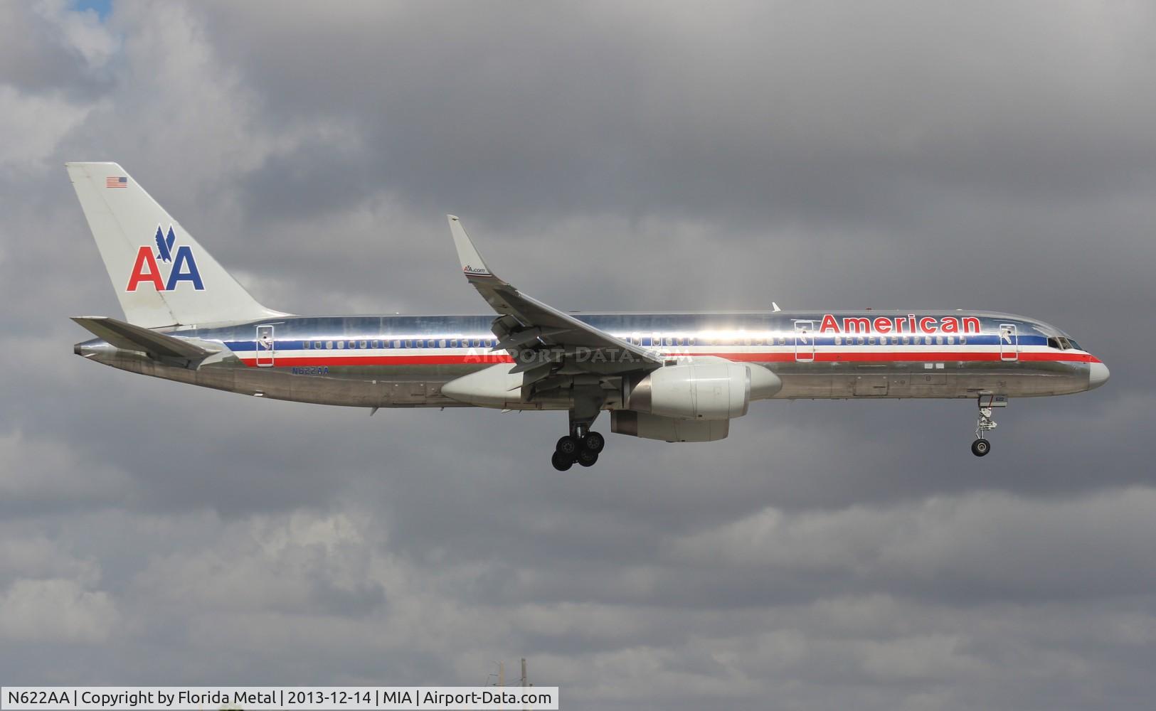 N622AA, 1990 Boeing 757-223 C/N 24580, American 757-200