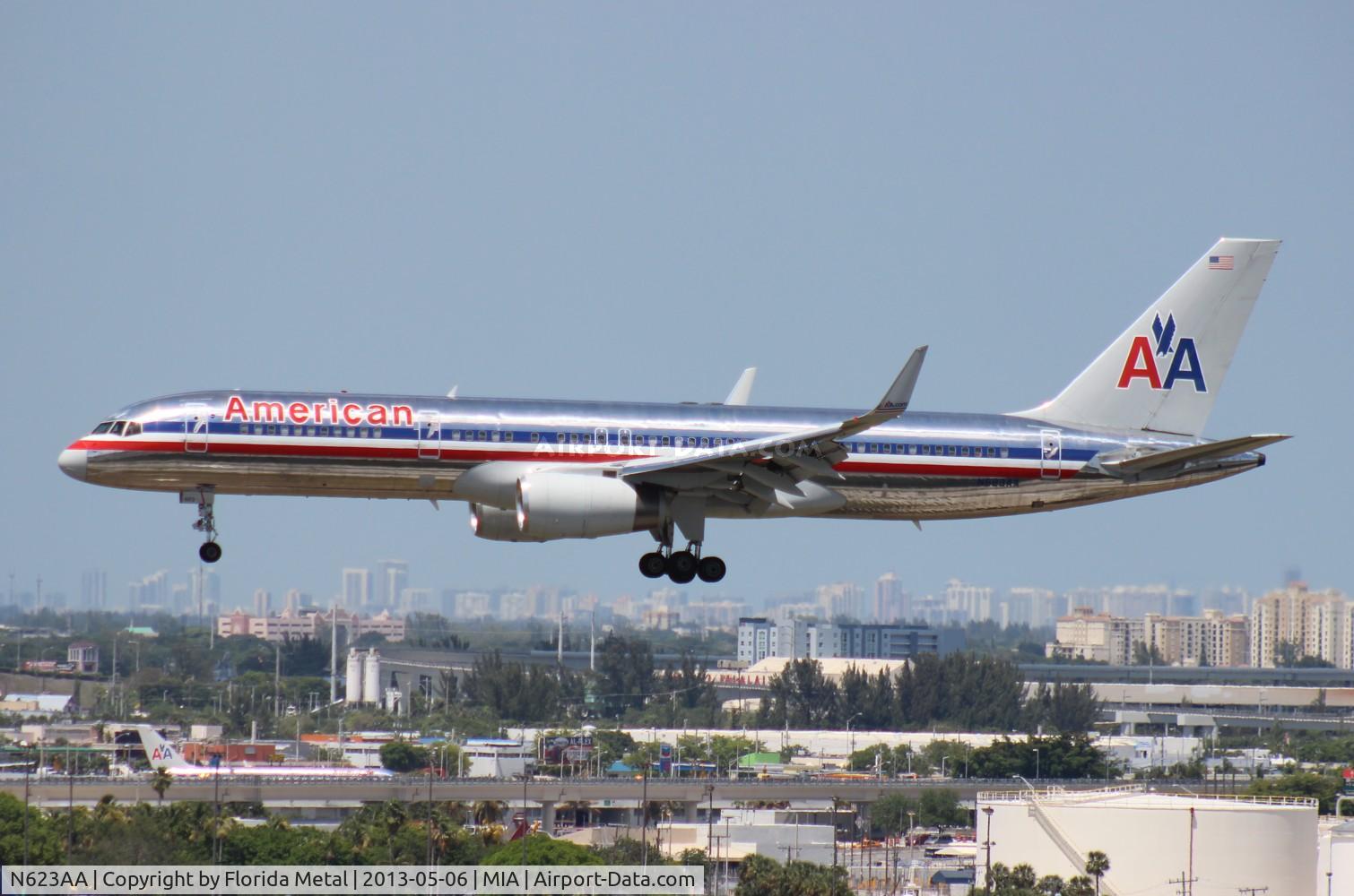 N623AA, 1990 Boeing 757-223 C/N 24581, American 757-200