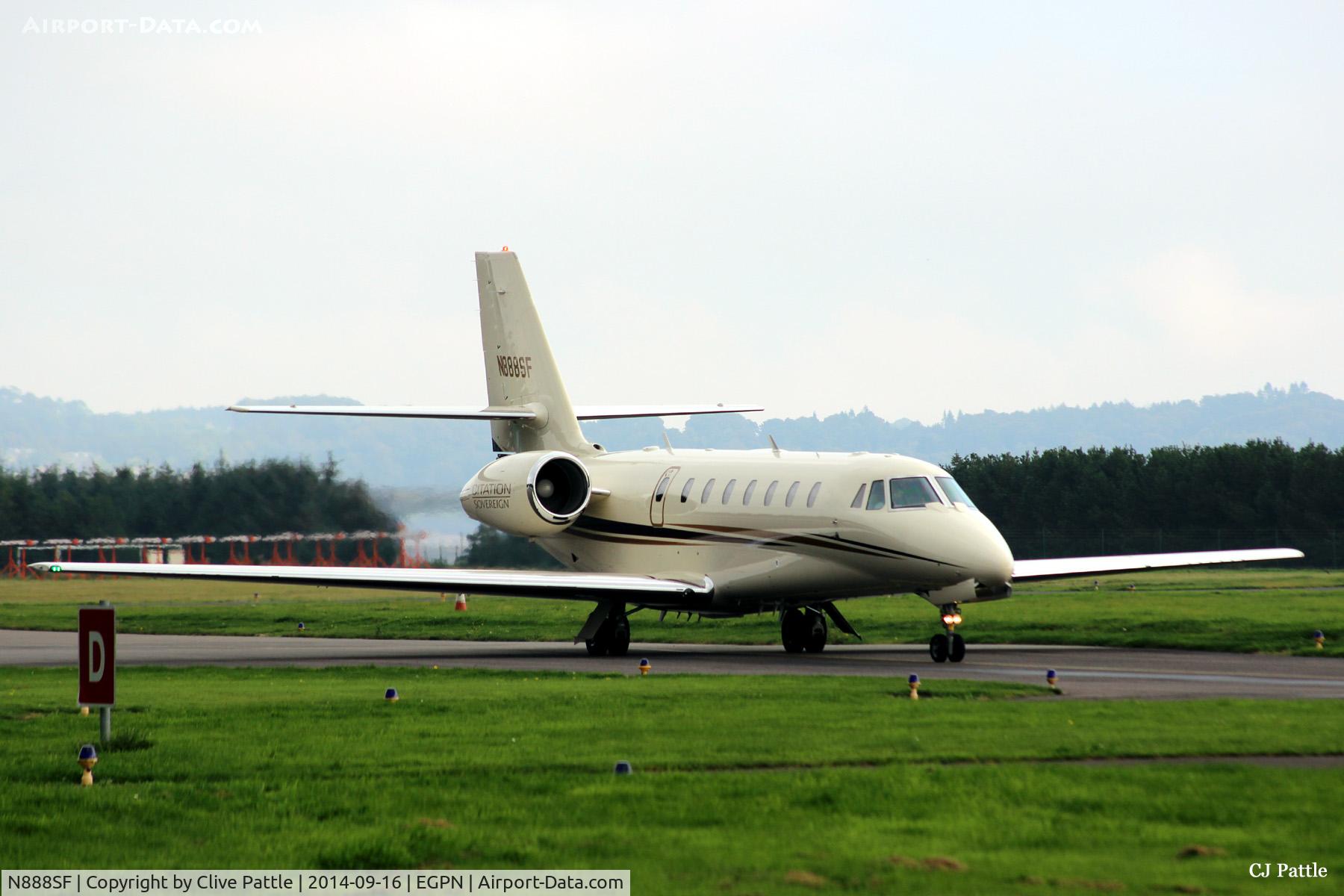 N888SF, 2007 Cessna 680 Citation Sovereign C/N 680-0154, Taxi for departure from Dundee Riverside
