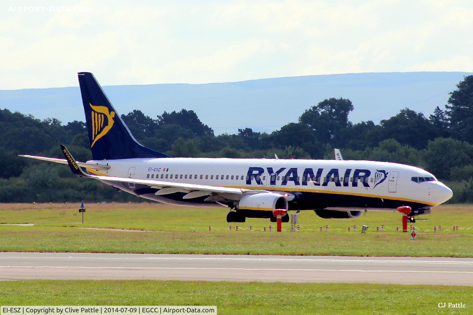 EI-ESZ, 2011 Boeing 737-8AS C/N 34996, Manchester action