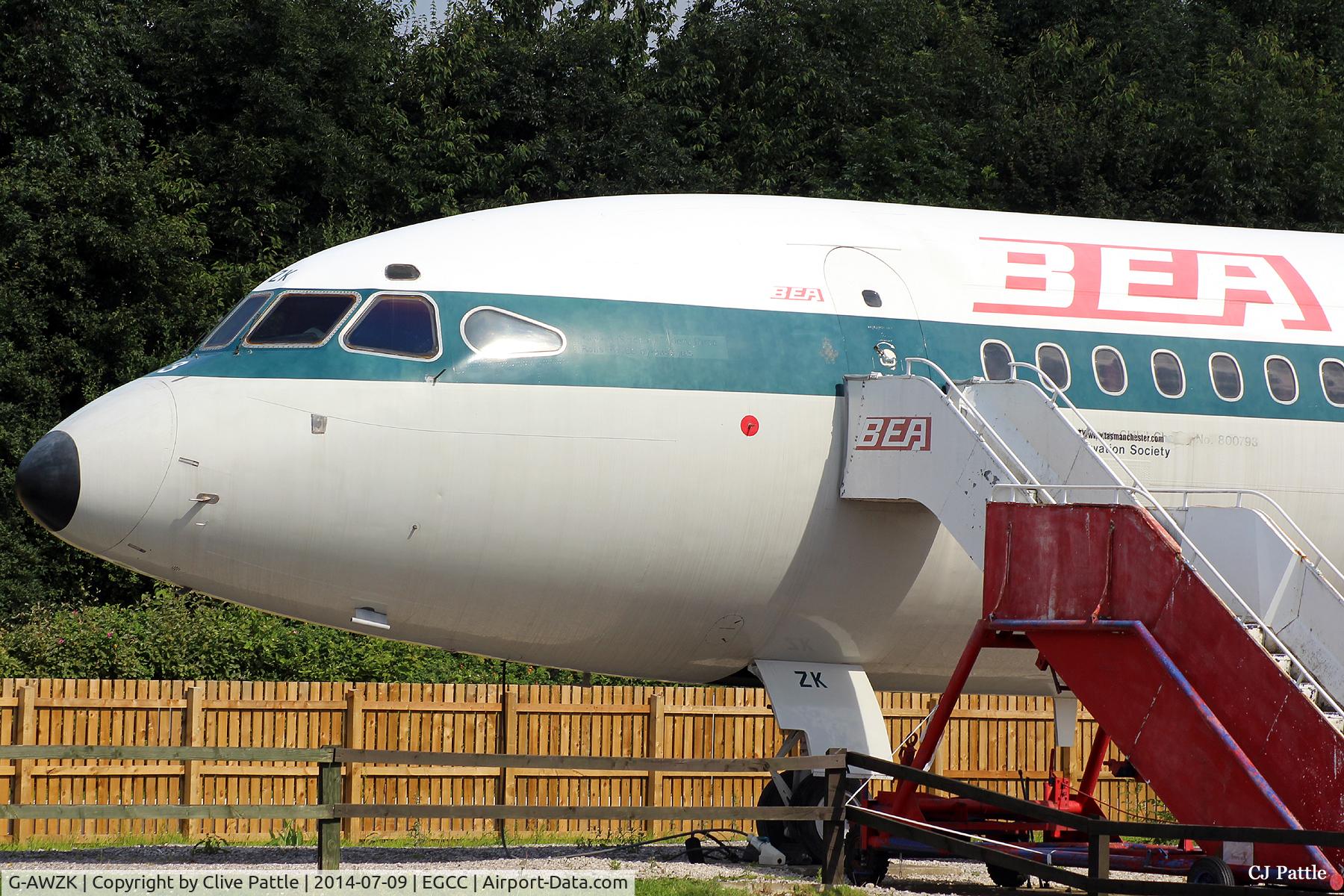 G-AWZK, 1971 Hawker Siddeley HS-121 Trident 3B-101 C/N 2312, In viewing enclosure at Manchester