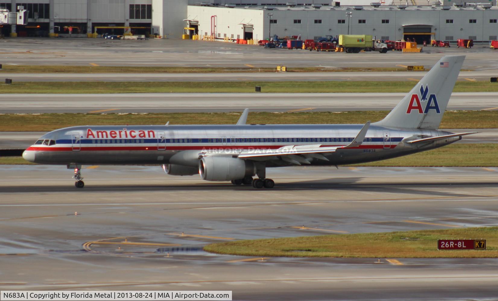 N683A, 1992 Boeing 757-223 C/N 25340, American 757-200