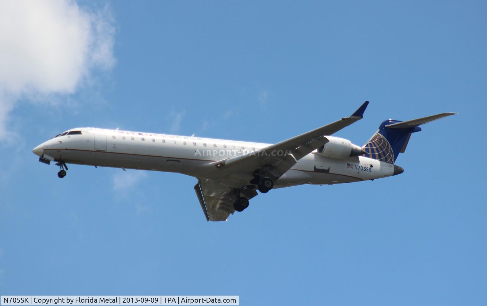 N705SK, 2004 Bombardier CRJ-701 (CL-600-2C10) Regional Jet C/N 10145, United CRJ-700