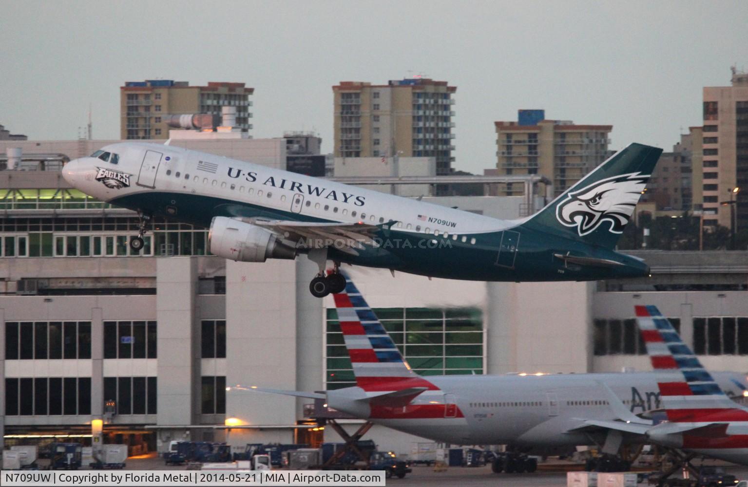 N709UW, 1999 Airbus A319-112 C/N 0997, USAirways Philadelphia Eagles A319