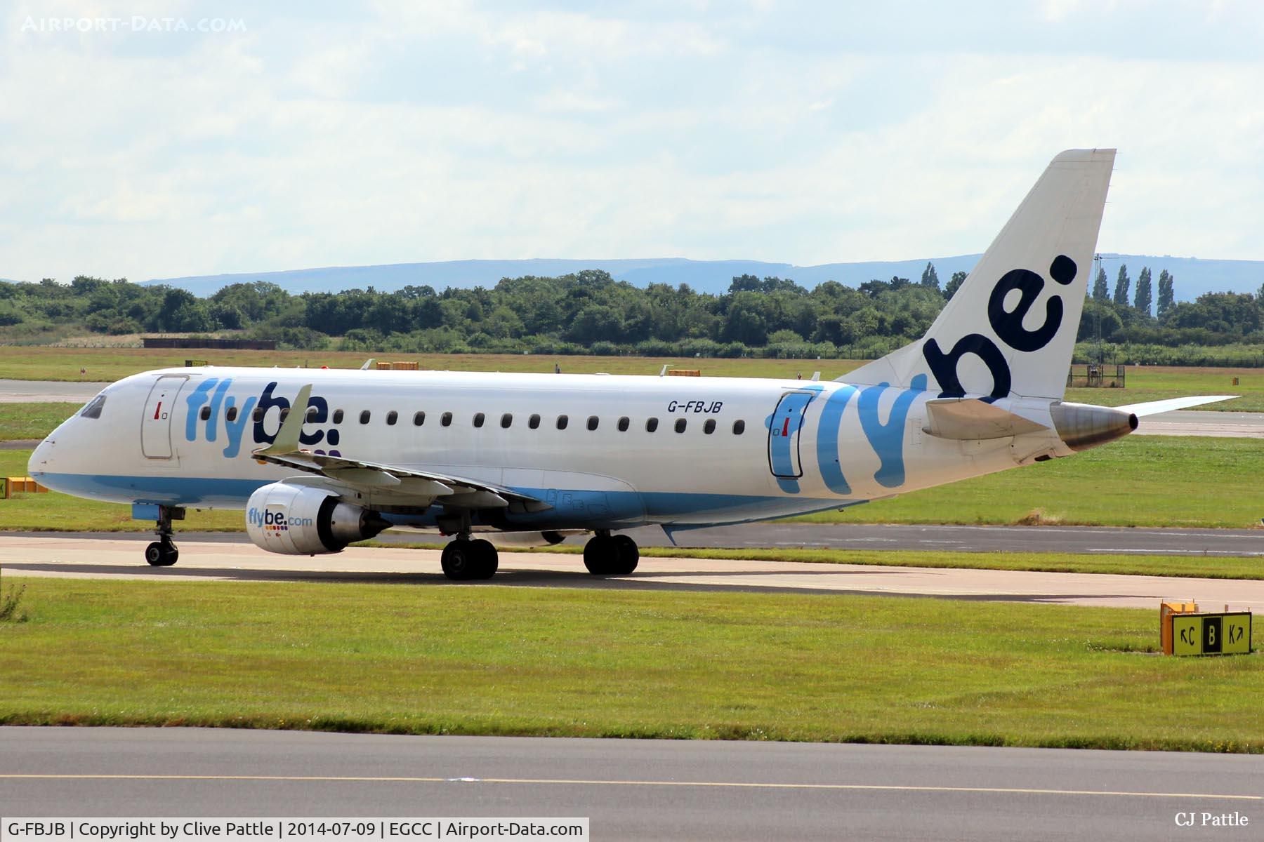 G-FBJB, 2011 Embraer 175STD (ERJ-170-200) C/N 17000327, Manchester action