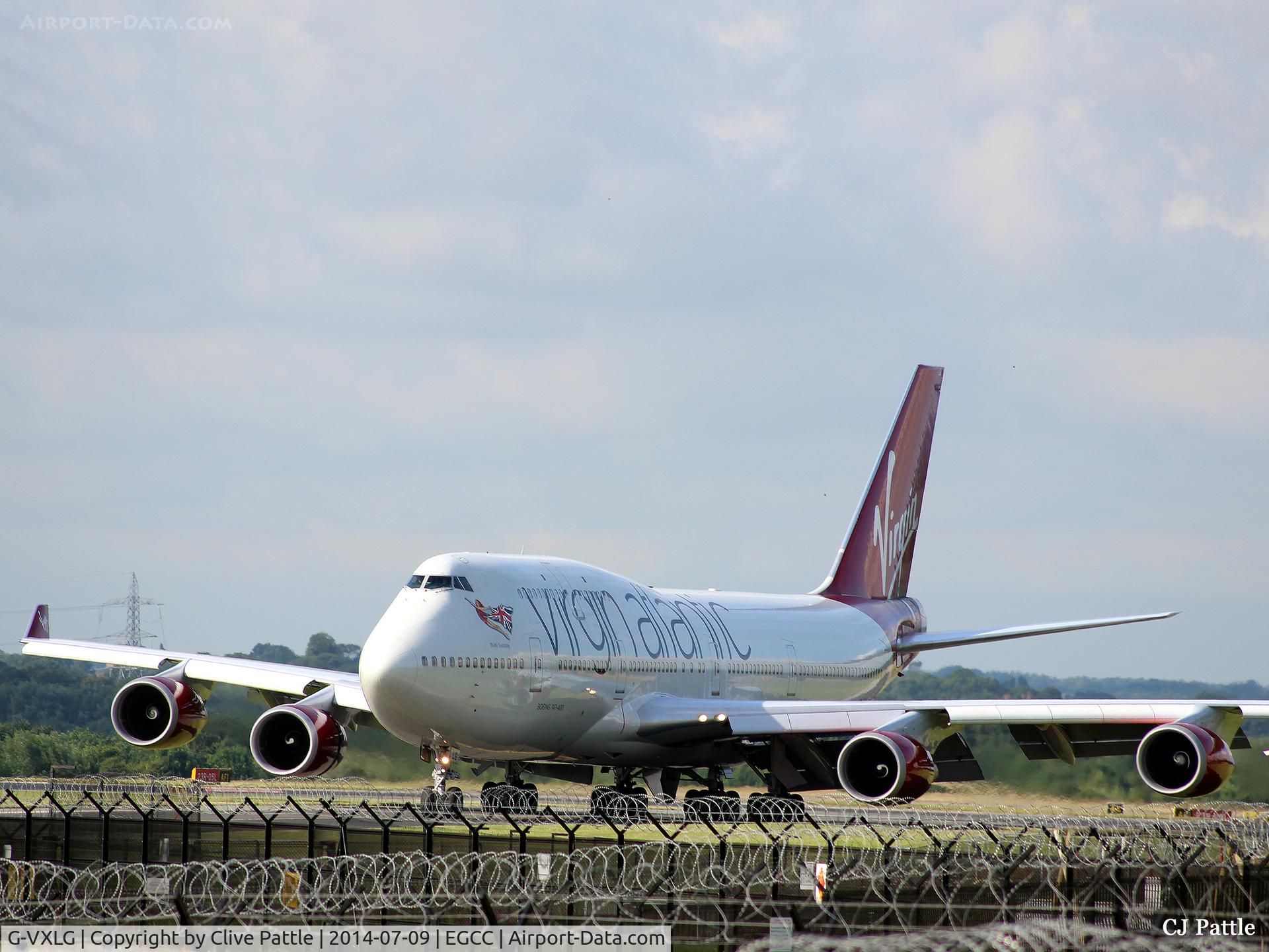 G-VXLG, 1998 Boeing 747-41R C/N 29406, Taxi to the gate at EGCC