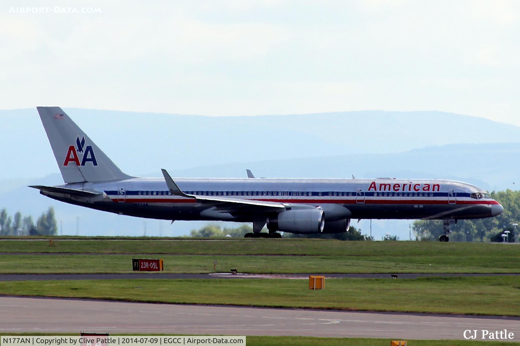 N177AN, 2002 Boeing 757-223 C/N 32396, Manchester action