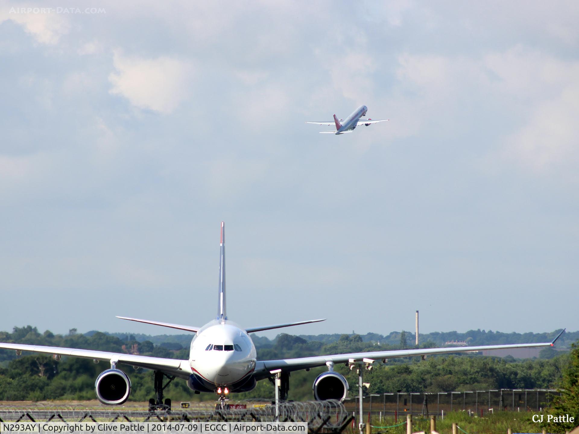 N293AY, 2014 Airbus A330-243 C/N 1526, Taxi to the gate - nose shot