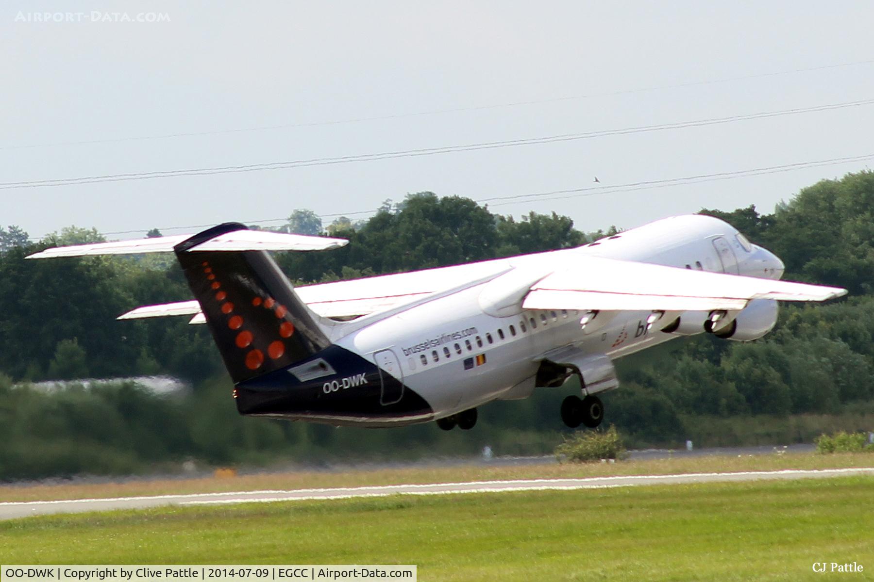 OO-DWK, 1999 British Aerospace Avro 146-RJ100 C/N E3360, Manchester Take-Off