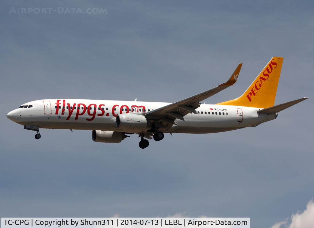 TC-CPG, 2012 Boeing 737-82R C/N 40880, Landing rwy 25R