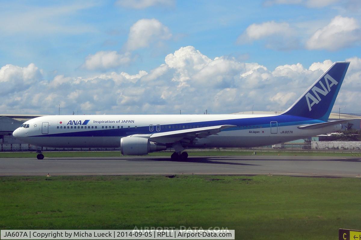 JA607A, 2002 Boeing 767-381/ER C/N 32976, At Manila
