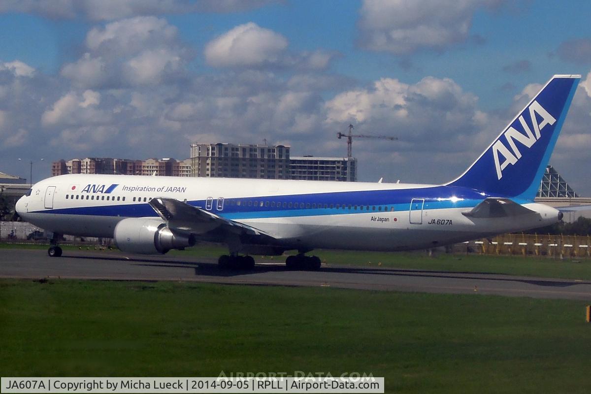 JA607A, 2002 Boeing 767-381/ER C/N 32976, At Manila