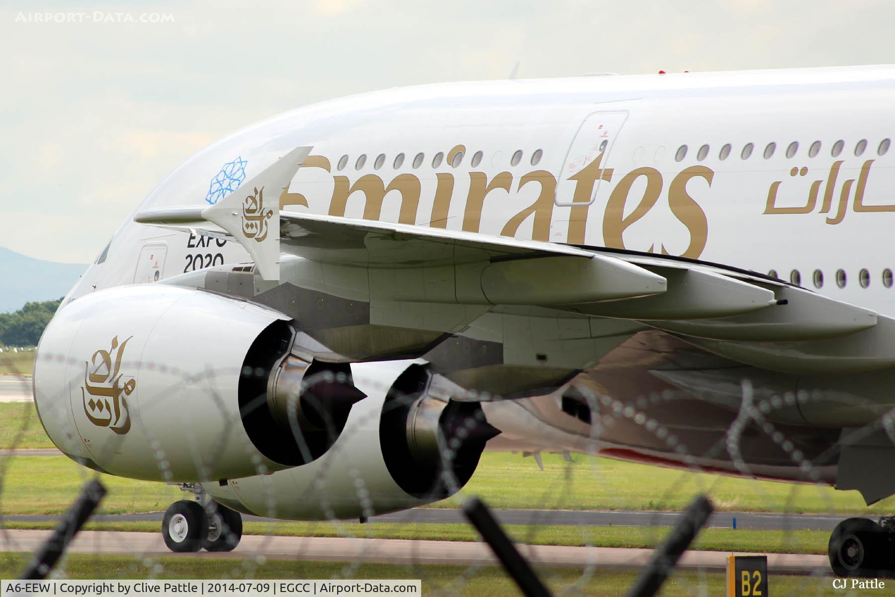 A6-EEW, 2013 Airbus A380-861 C/N 153, Close Up at EGCC