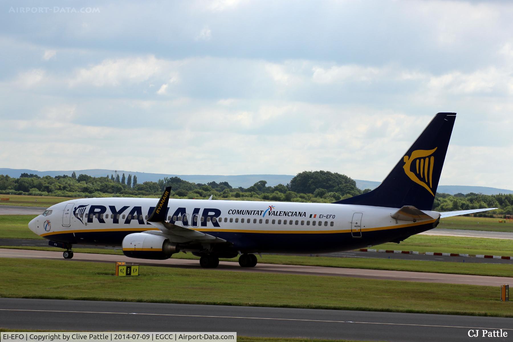 EI-EFO, 2009 Boeing 737-8AS C/N 37539, Taxi to the gate
