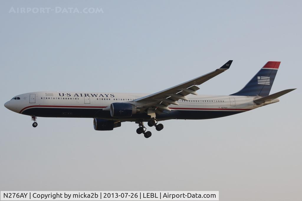 N276AY, 2000 Airbus A330-323 C/N 375, Landing