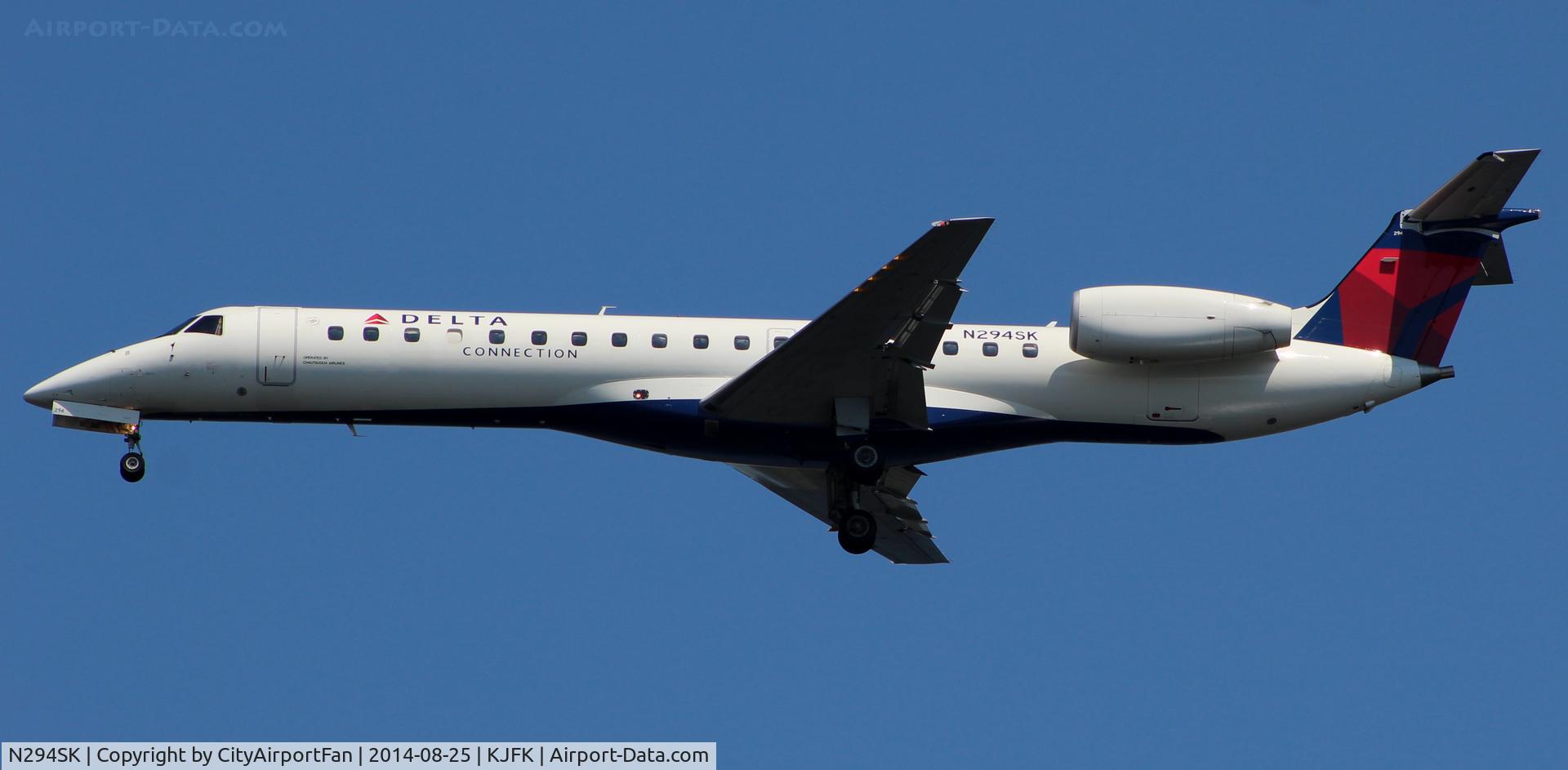 N294SK, 2001 Embraer EMB-145LR C/N 145497, Delta Connection EMB-145