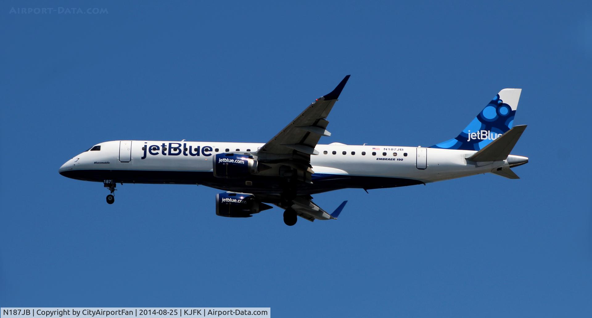 N187JB, 2005 Embraer 190AR (ERJ-190-100IGW) C/N 19000009, JetBlue E190