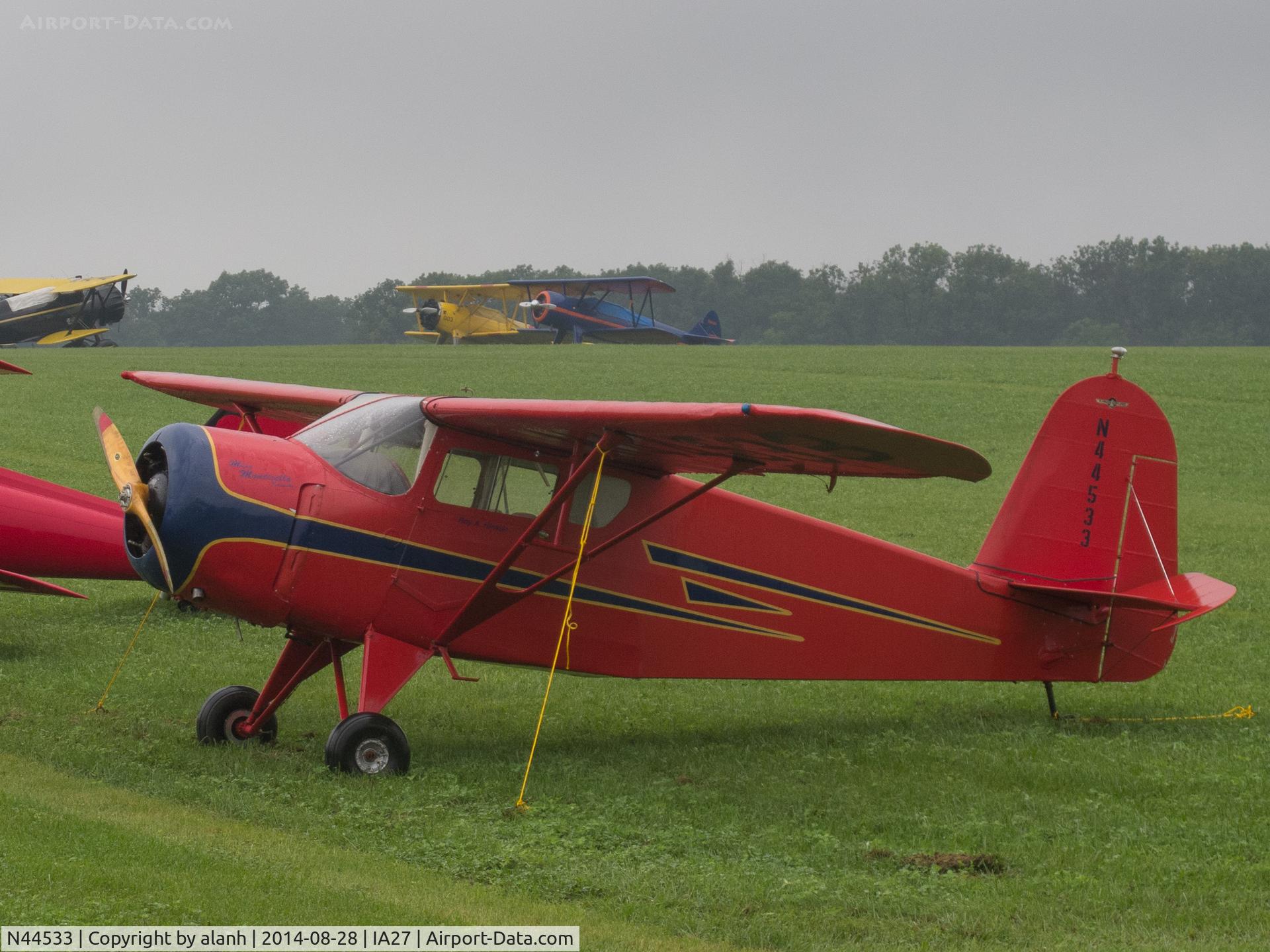 N44533, Rearwin Cloudster 8135 C/N 921, At a very wet Antique Airfield, Blakesburg