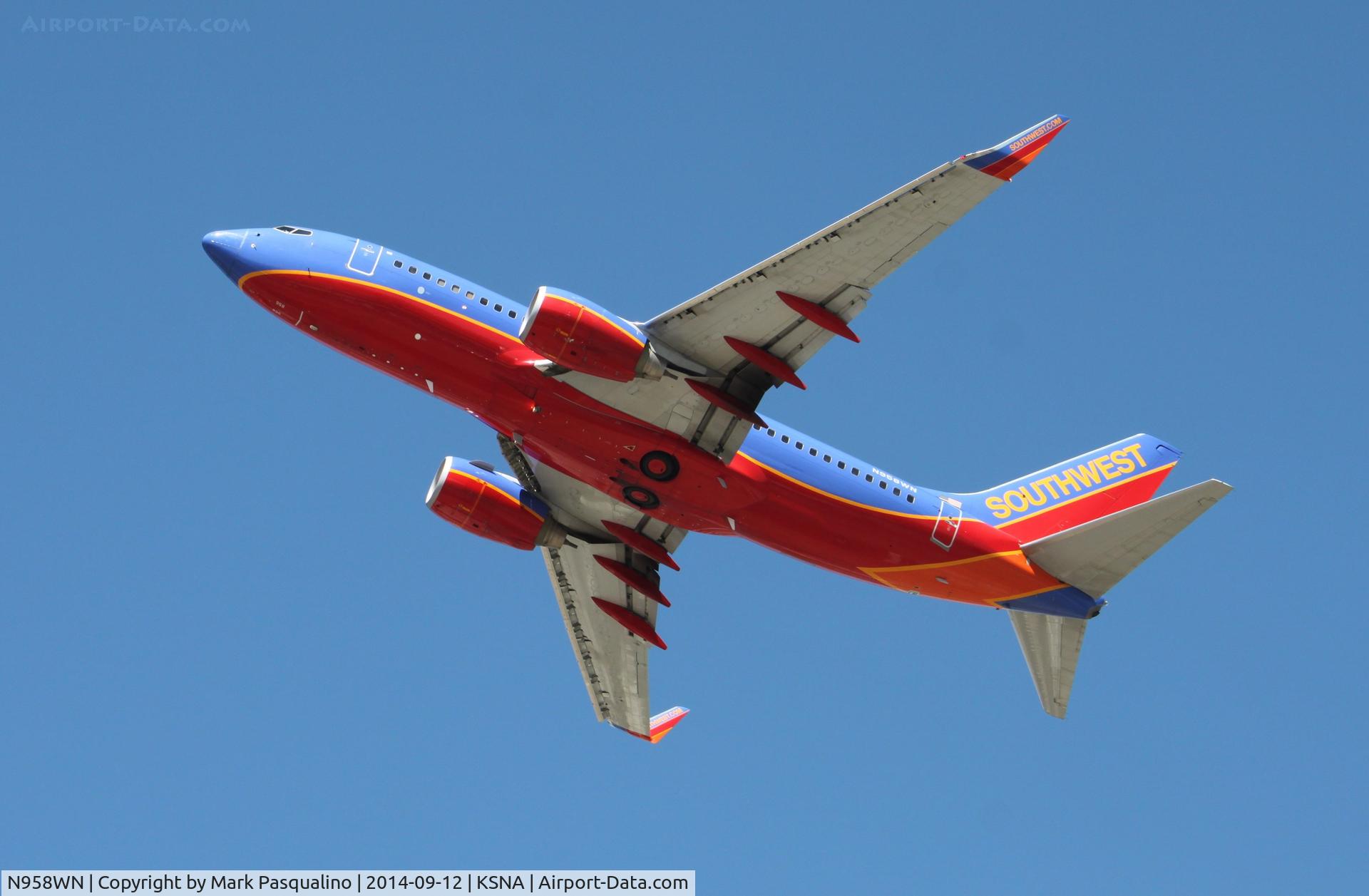 N958WN, 2011 Boeing 737-7H4 C/N 36673, Boeing 737-700
