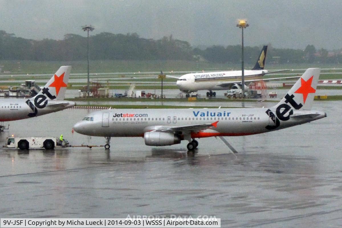 9V-JSF, 2005 Airbus A320-232 C/N 2453, At Changi