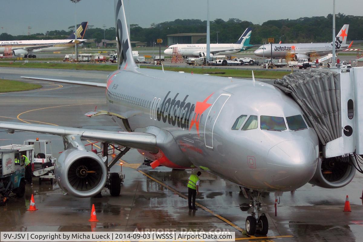9V-JSV, 2013 Airbus A320-232 C/N 5813, At Changi