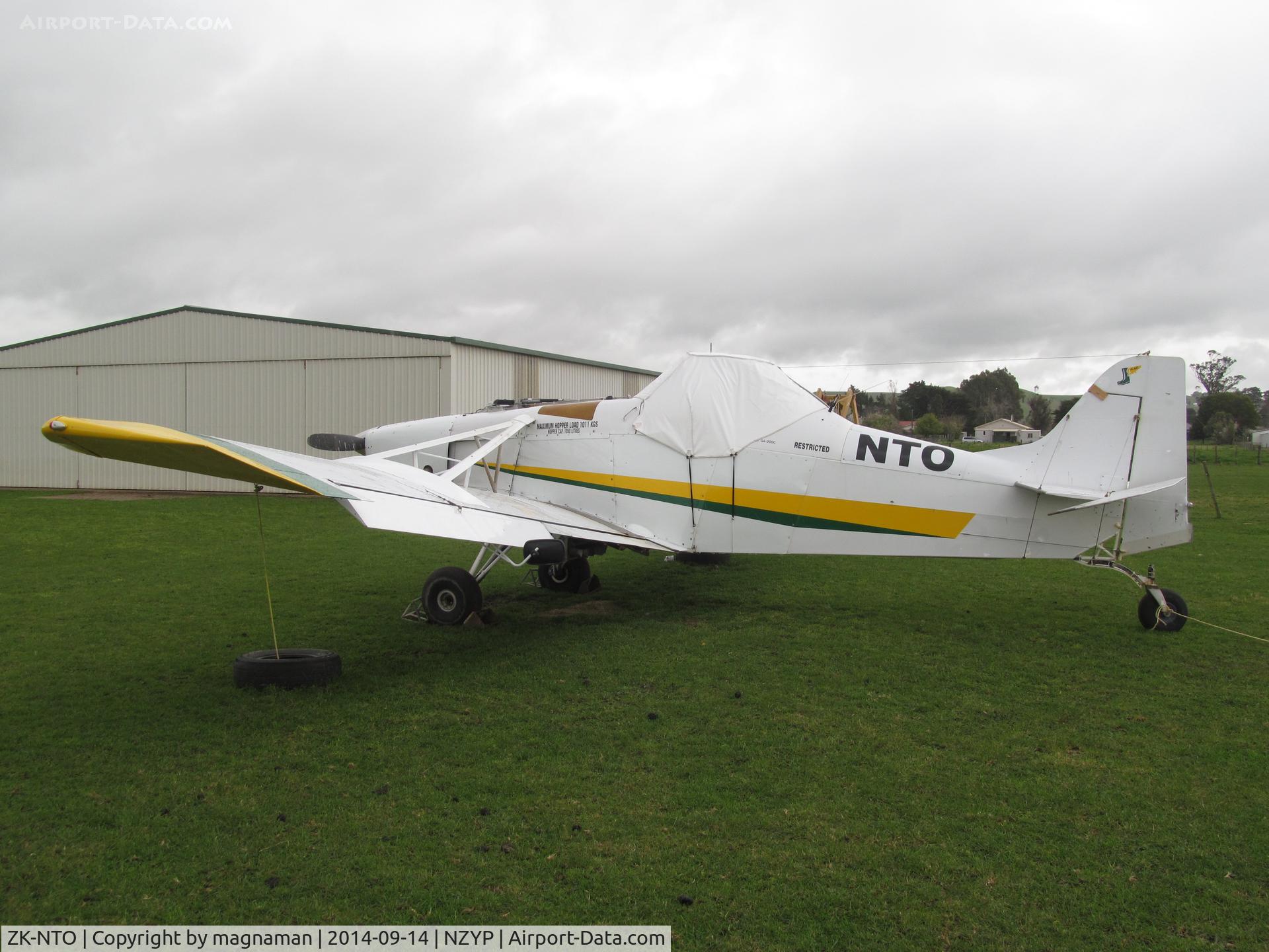 ZK-NTO, 1999 Gippsland GA-200C Fatman C/N 200C-9938, nice aggy in central Hawkes Bay