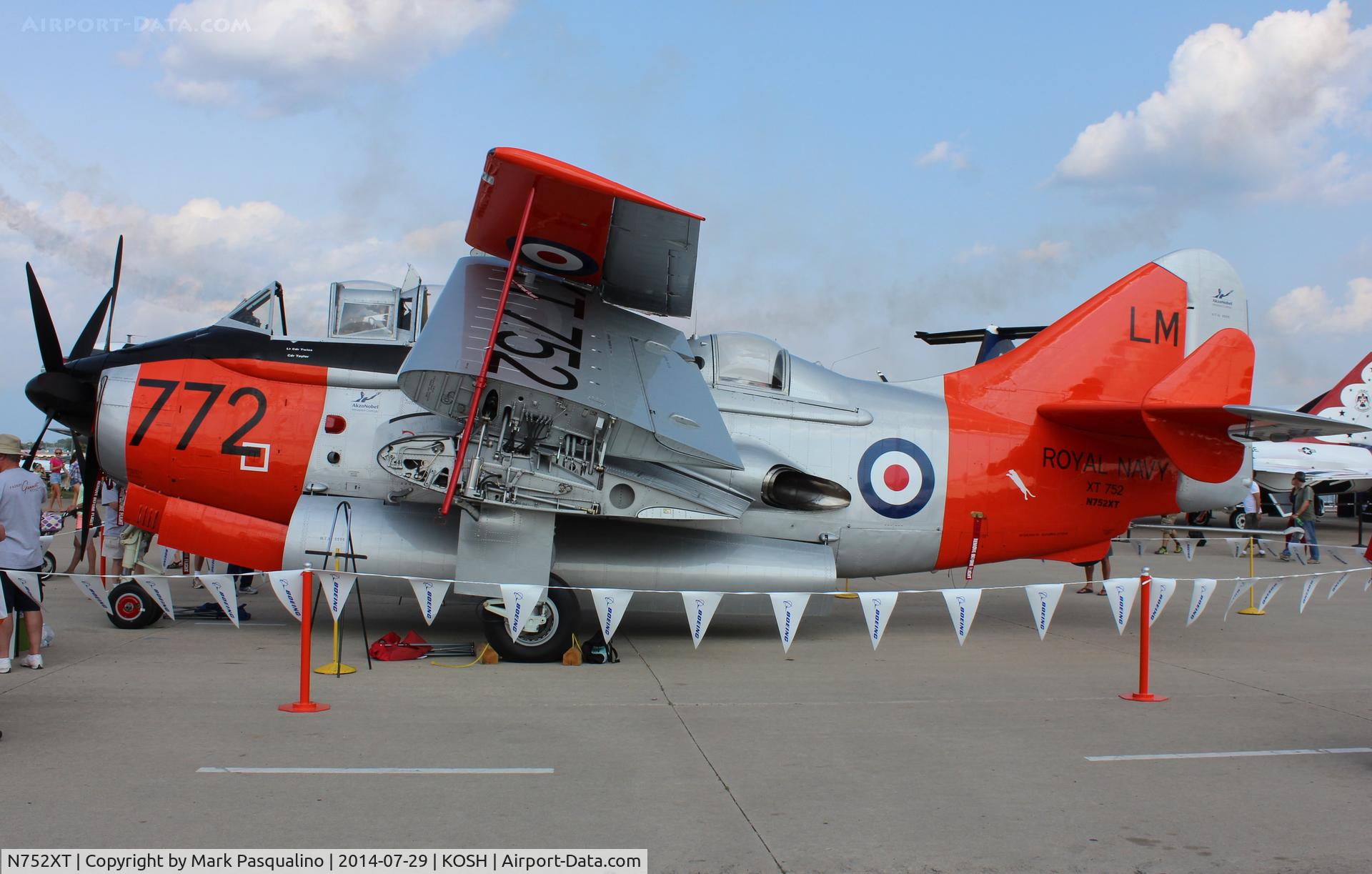 N752XT, 1954 Fairey Gannet T.5 C/N F9137, Fairey Gannet T.5
