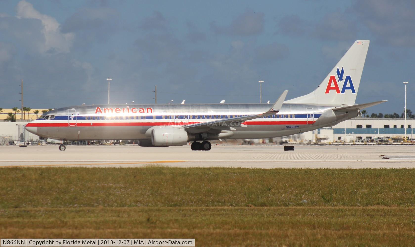 N866NN, 2010 Boeing 737-823 C/N 40584, American 737-800