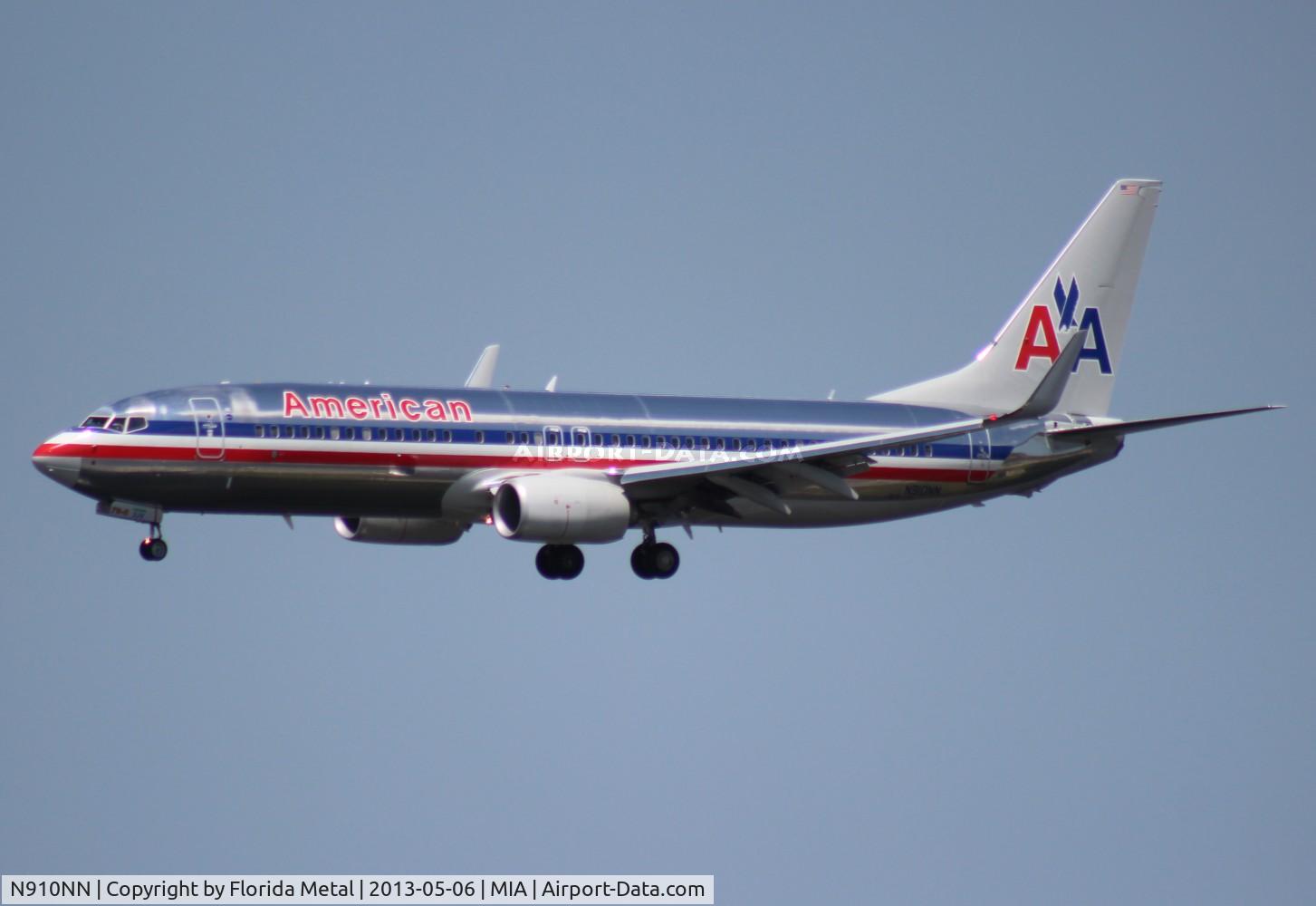 N910NN, 2012 Boeing 737-823 C/N 31160, American 737-800