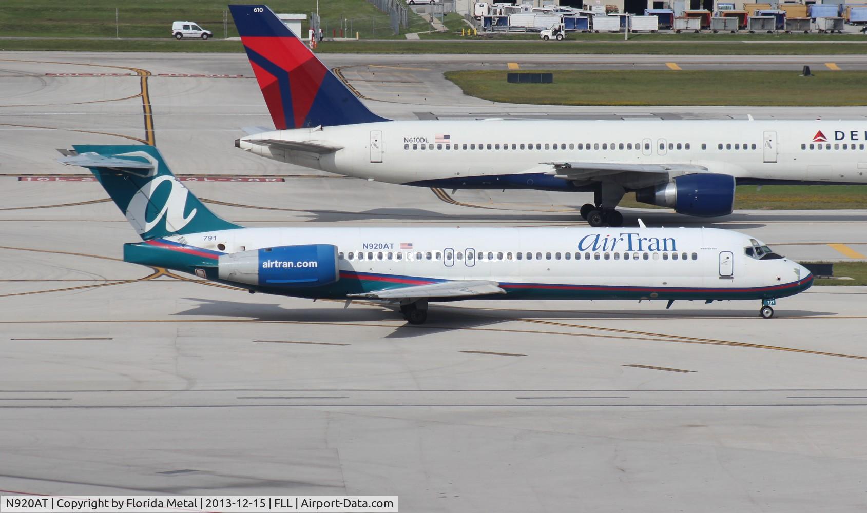 N920AT, 2000 Boeing 717-200 C/N 55083, Air Tran 717