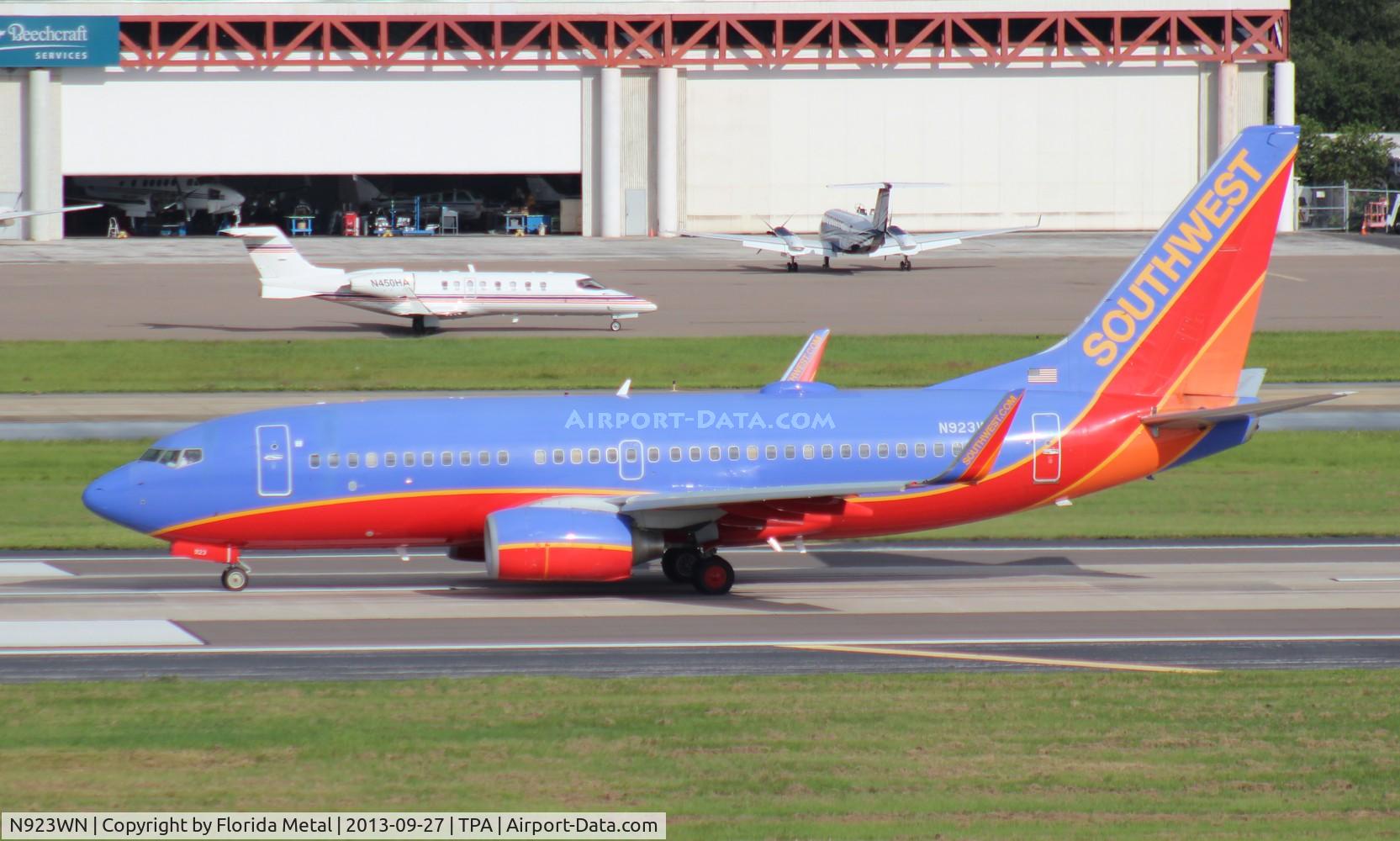 N923WN, 2008 Boeing 737-7H4 C/N 36627, Southwest 737-700