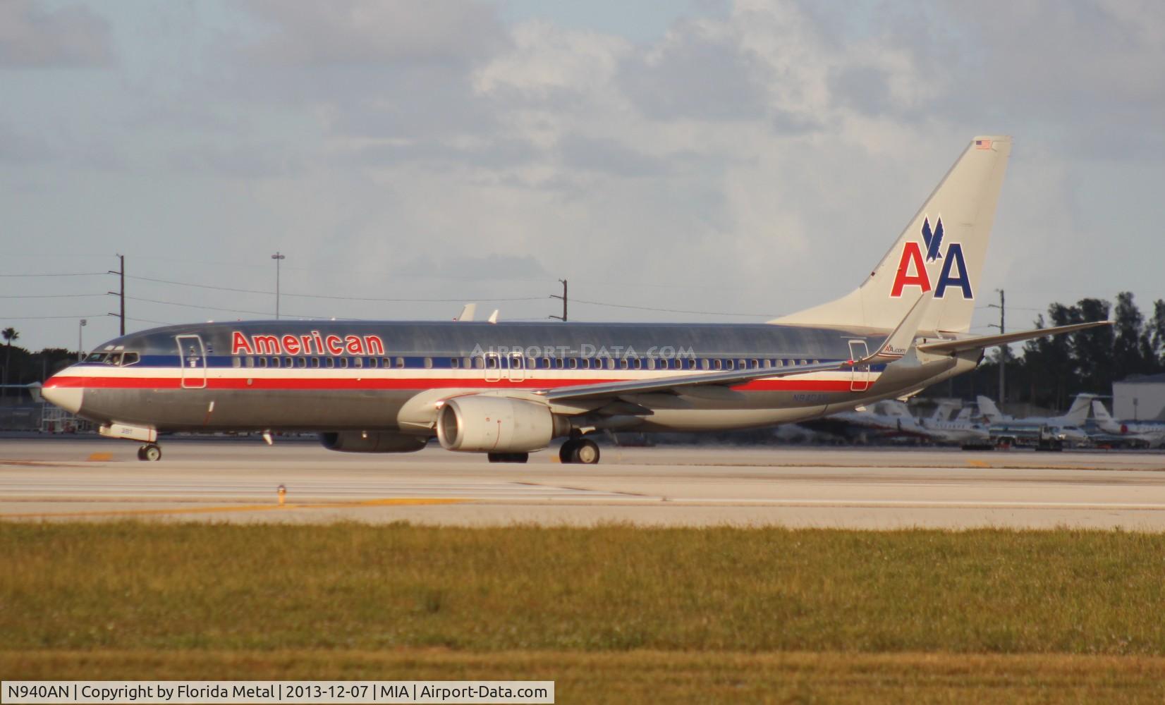 N940AN, 2000 Boeing 737-823 C/N 30598, American 737-800