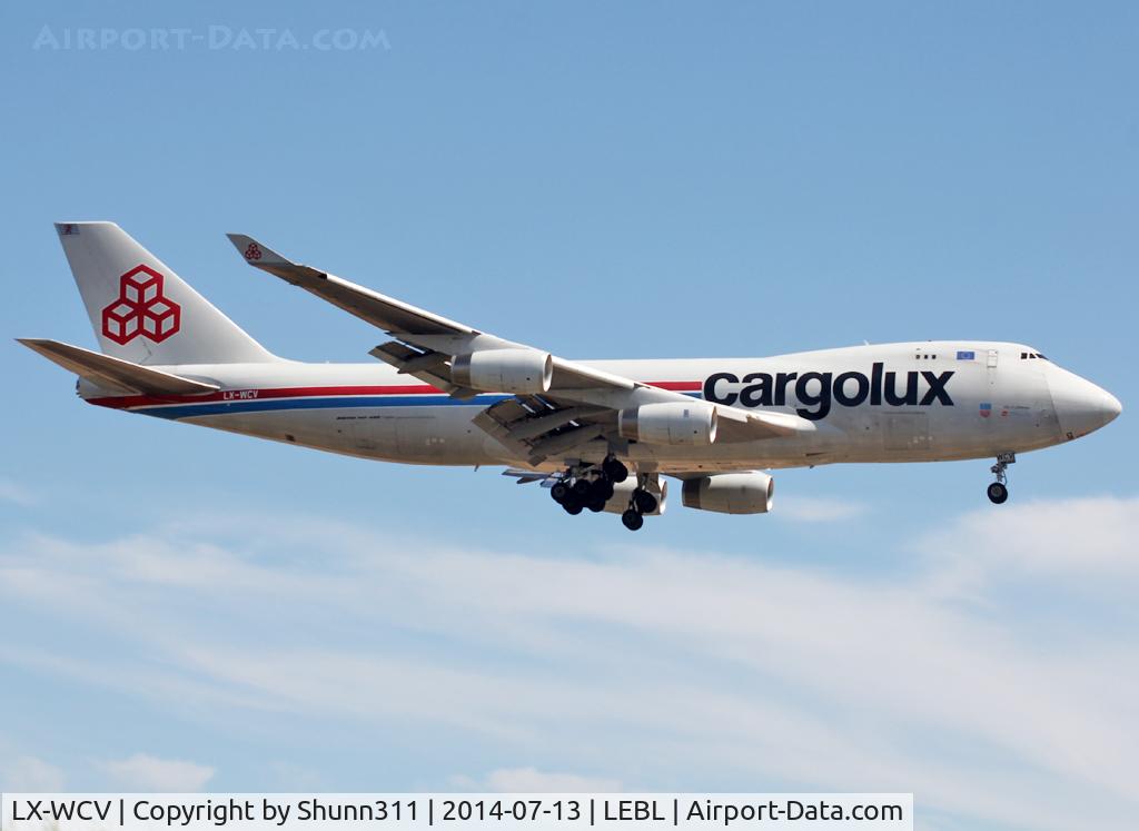 LX-WCV, 2007 Boeing 747-4R7F C/N 35804, Landing rwy 25R