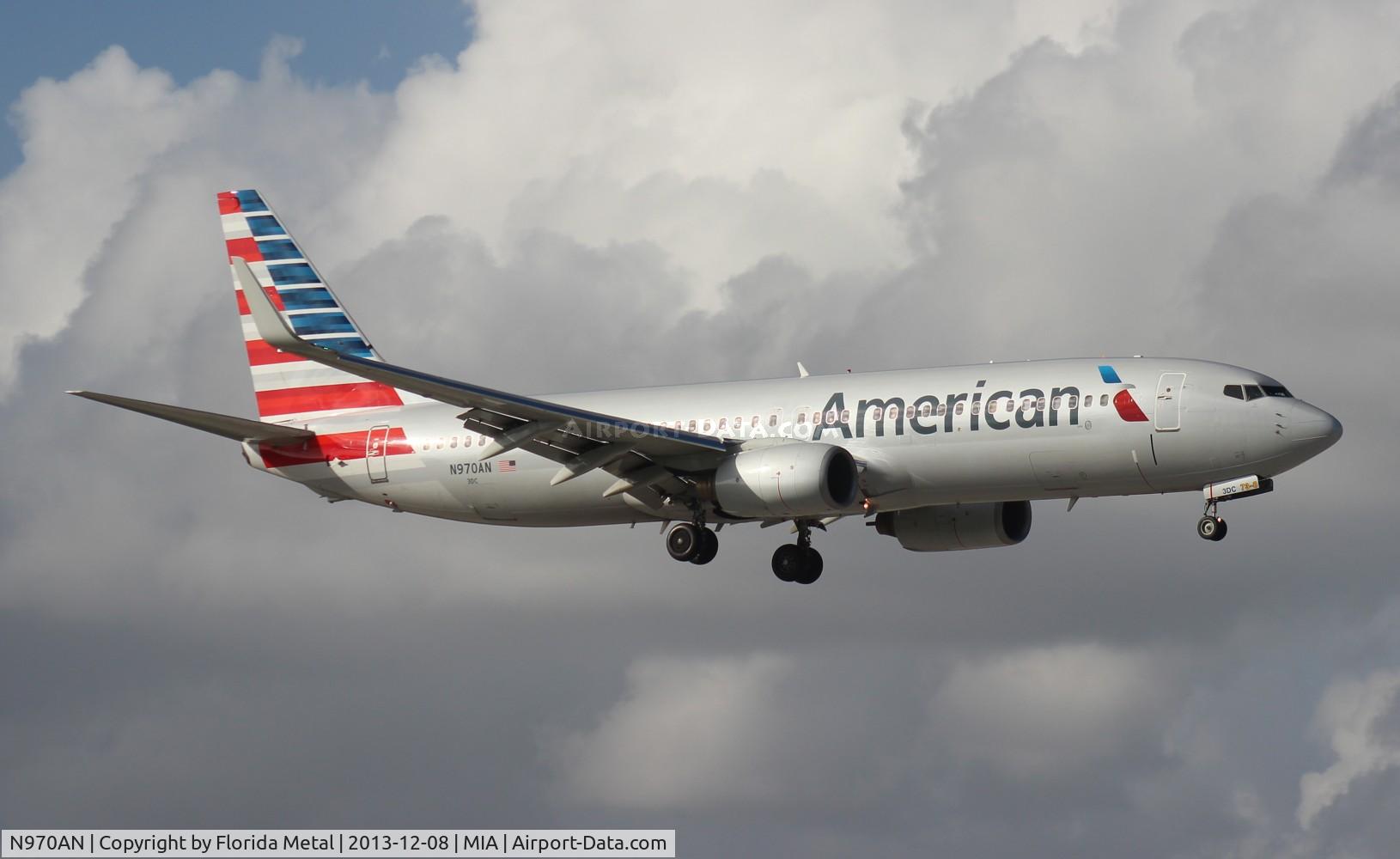 N970AN, 2001 Boeing 737-823 C/N 30096, American 737-800