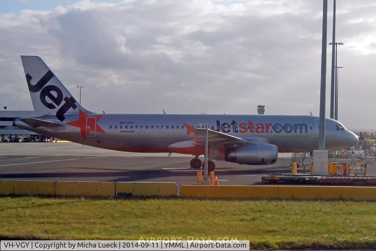VH-VGY, 2010 Airbus A320-232 C/N 4177, At Tullamarine
