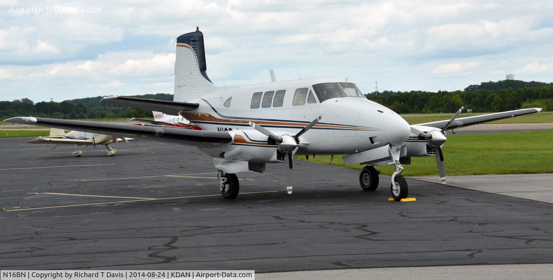 N16BN, 1962 Beech U-8F Seminole C/N LF-61, 1962 Beech U-8F in Danville Va.