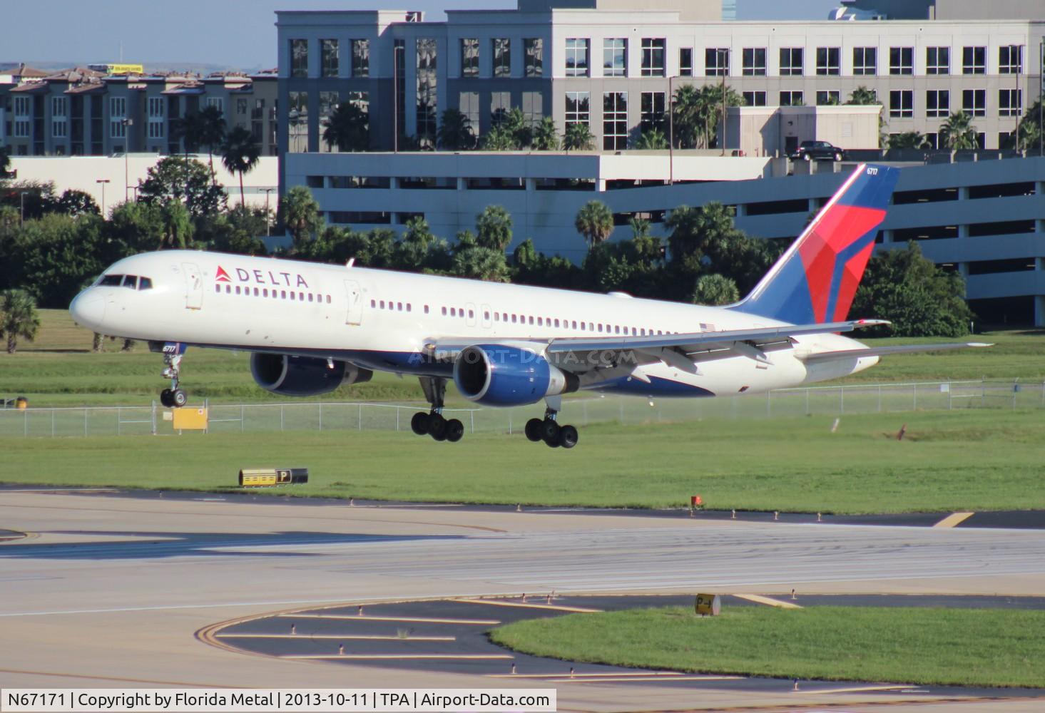 N67171, 2001 Boeing 757-232 C/N 30839, Delta 757-200