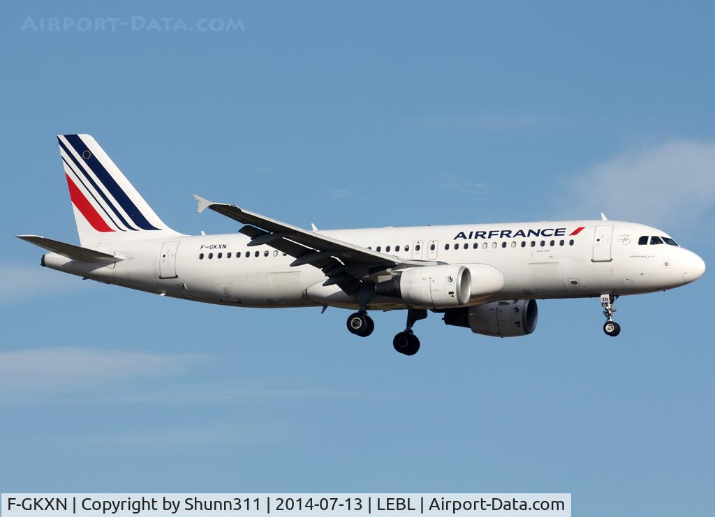 F-GKXN, 2006 Airbus A320-214 C/N 3008, Landing rwy 25R in n/c